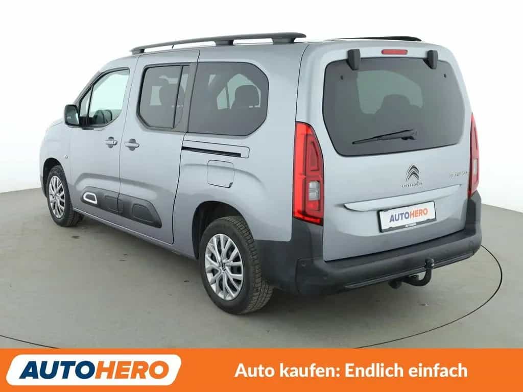 Citroën Berlingo 1.5 Blue-HDi Feel XL Aut*7-SITZER*NAVI* 10/2019-photo-3