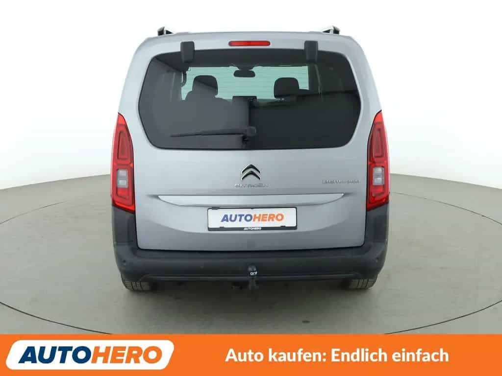 Citroën Berlingo 1.5 Blue-HDi Feel XL Aut*7-SITZER*NAVI* 10/2019-photo-4