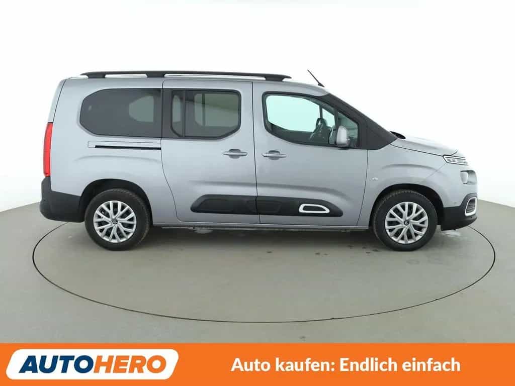 Citroën Berlingo 1.5 Blue-HDi Feel XL Aut*7-SITZER*NAVI* 10/2019-photo-6