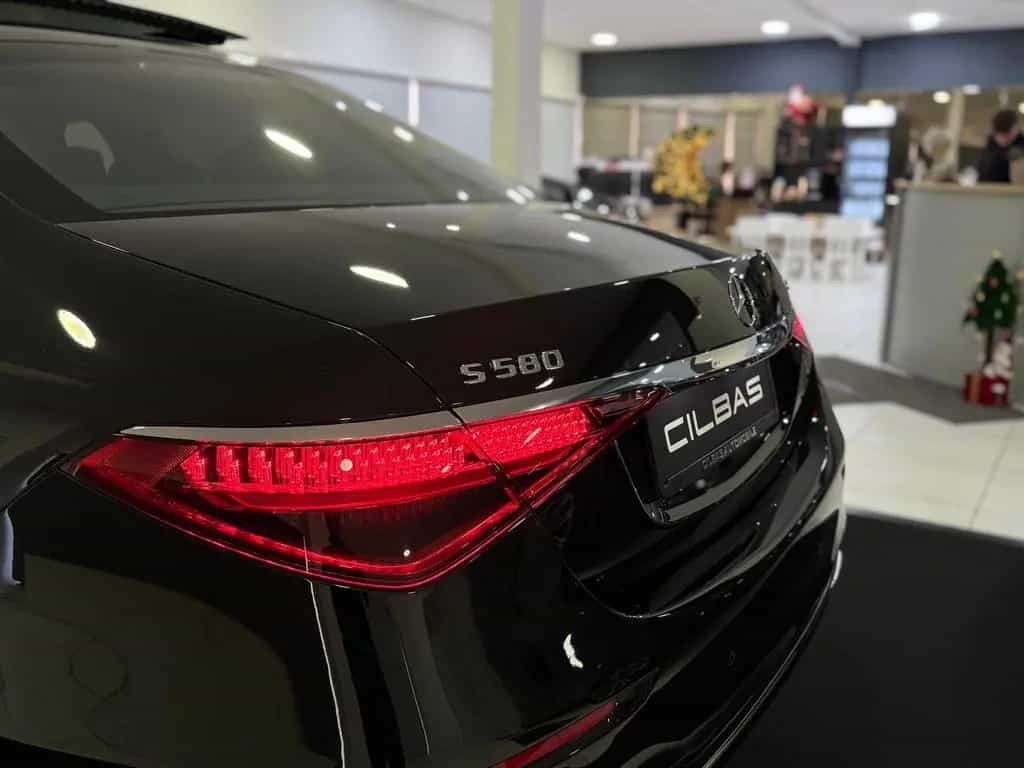 Mercedes-Benz S-Class AMG 4M *PANO*HUD*LEDER BRAUN*MASSAGE*NIGHT 12/2021-photo-12