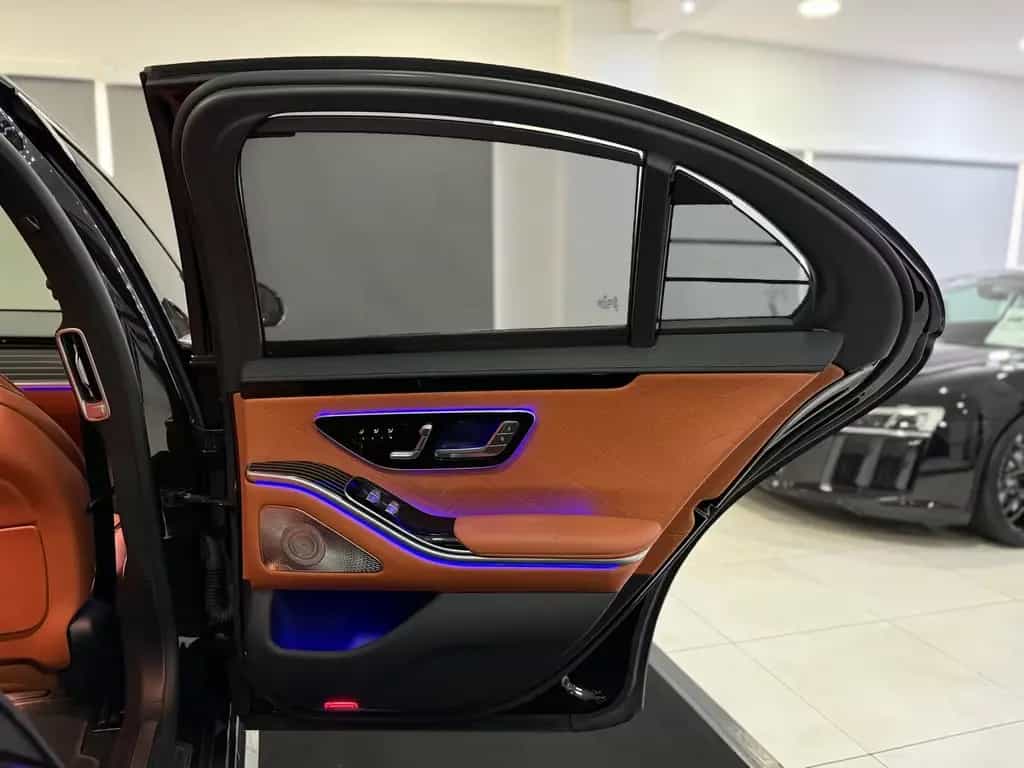 Mercedes-Benz S-Class AMG 4M *PANO*HUD*LEDER BRAUN*MASSAGE*NIGHT 12/2021-photo-26
