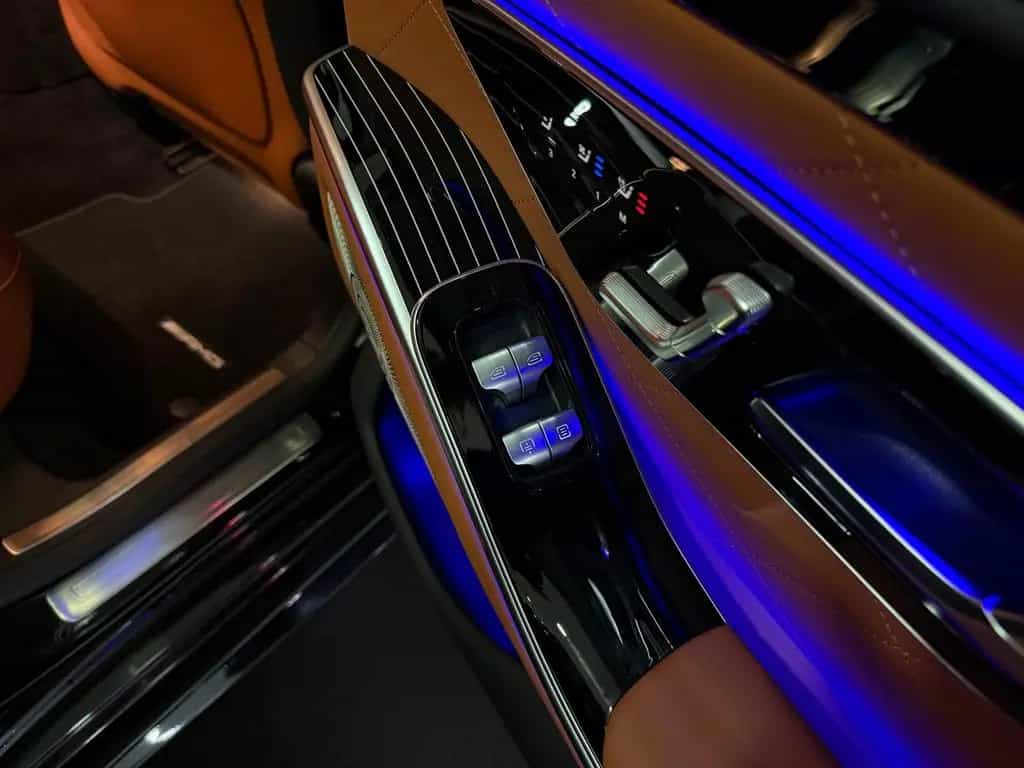 Mercedes-Benz S-Class AMG 4M *PANO*HUD*LEDER BRAUN*MASSAGE*NIGHT 12/2021-photo-28