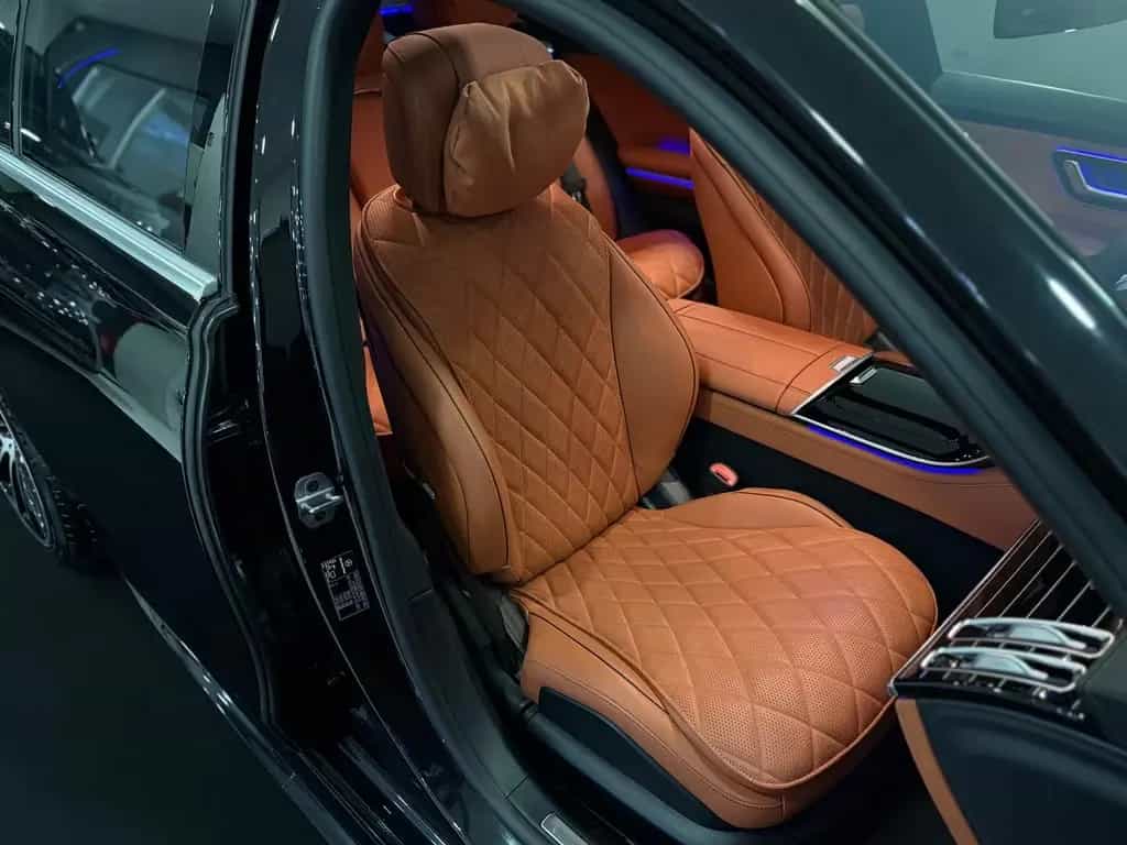 Mercedes-Benz S-Class AMG 4M *PANO*HUD*LEDER BRAUN*MASSAGE*NIGHT 12/2021-photo-33