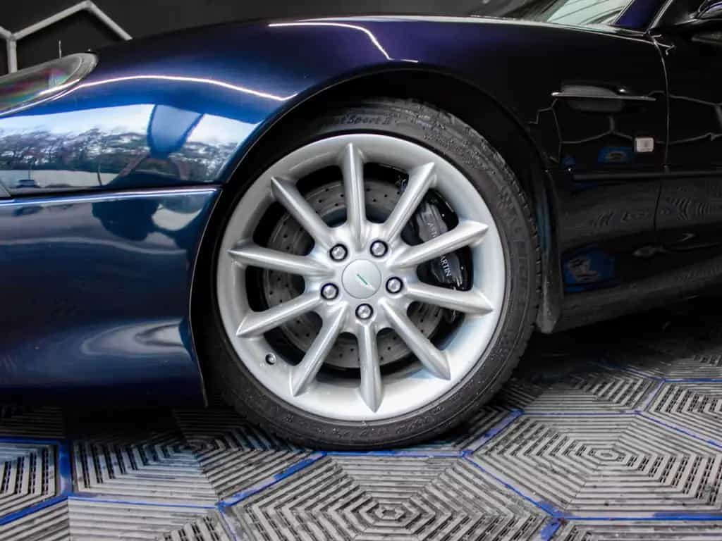 Aston Martin DB7 Volante Vantage V12 6.0L 420CV AUTOMATIC 10/2001-photo-2