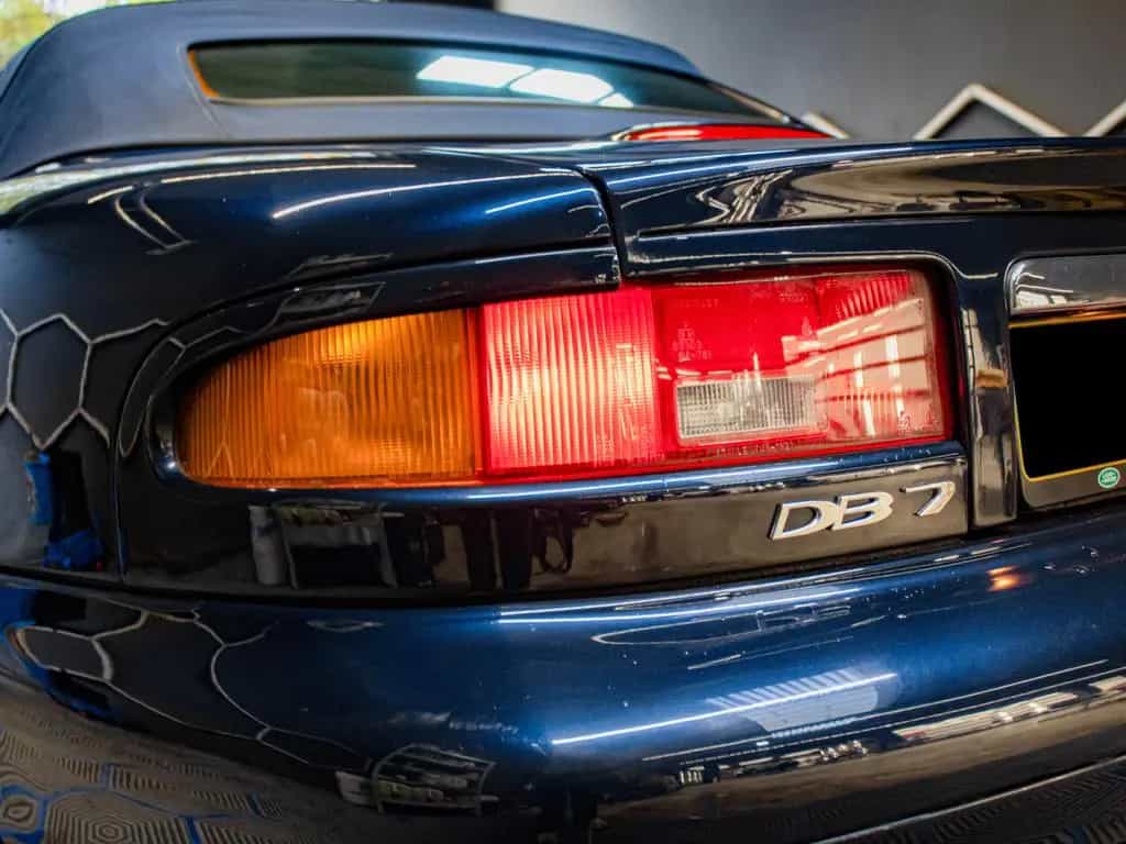 Aston Martin DB7 Volante Vantage V12 6.0L 420CV AUTOMATIC 10/2001-photo-24