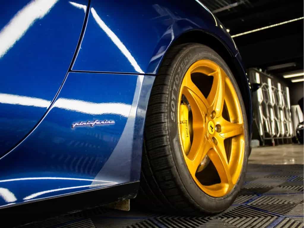 Ferrari FF 6.3 V12 11/2011-photo-12