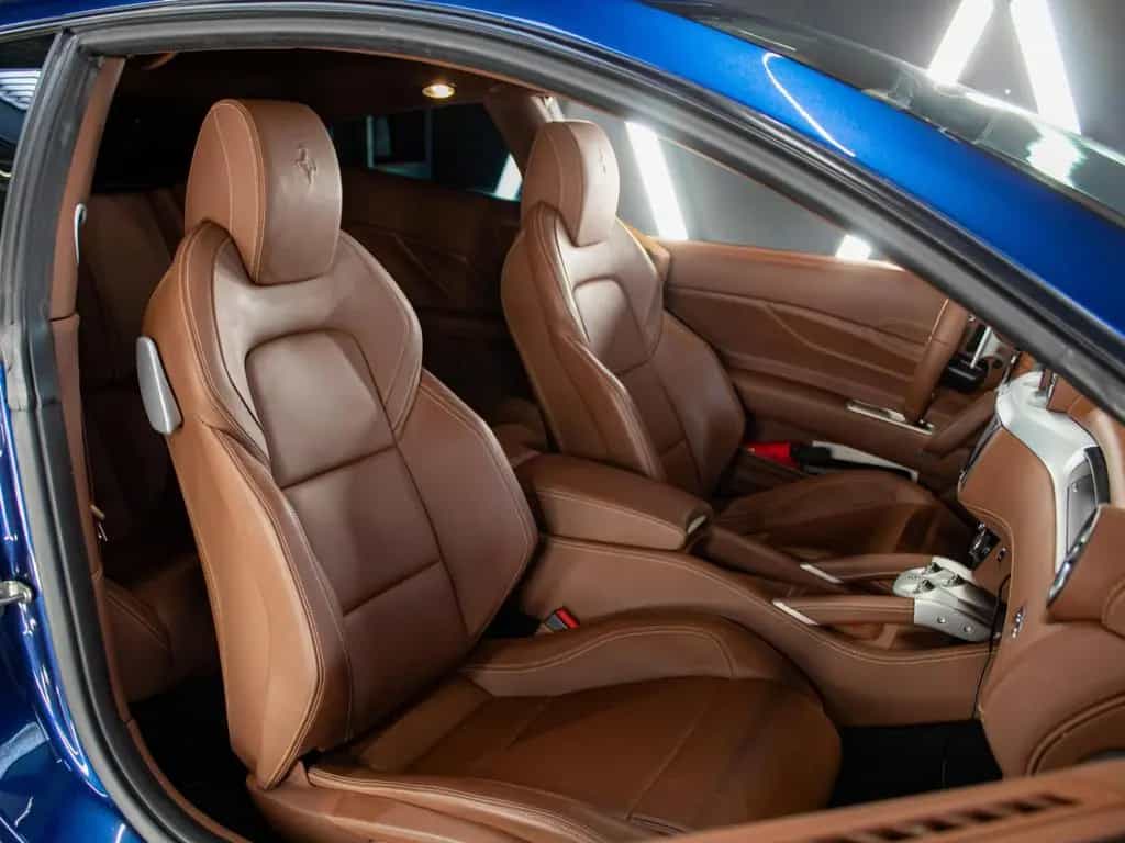 Ferrari FF 6.3 V12 11/2011-photo-17