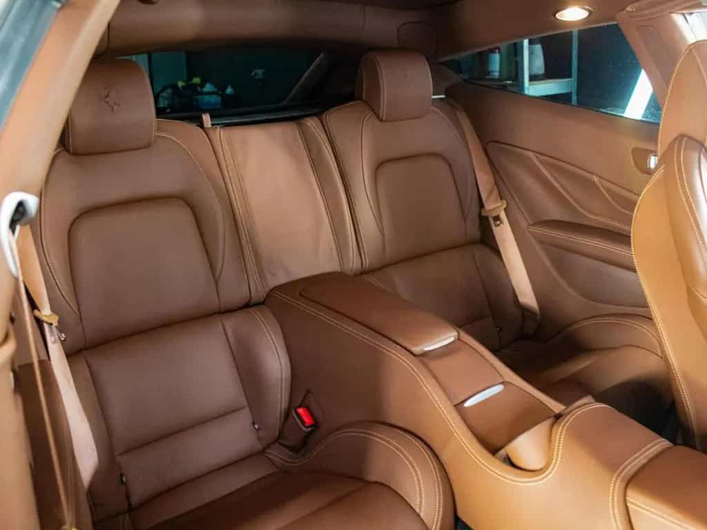 Ferrari FF 6.3 V12 11/2011-photo-19
