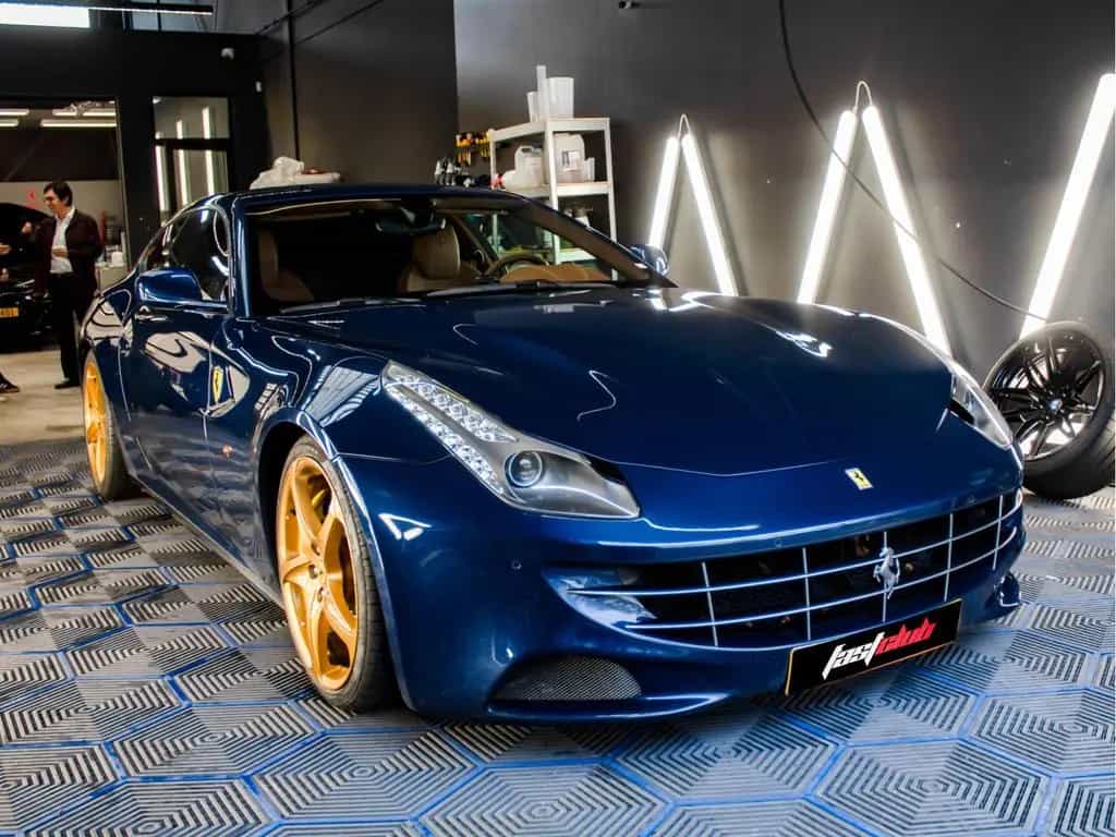 Ferrari FF 6.3 V12 11/2011-photo-4