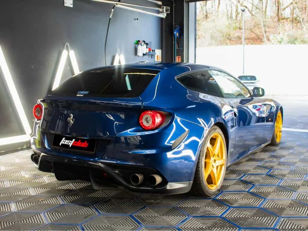 Ferrari FF 6.3 V12 11/2011-photo-6