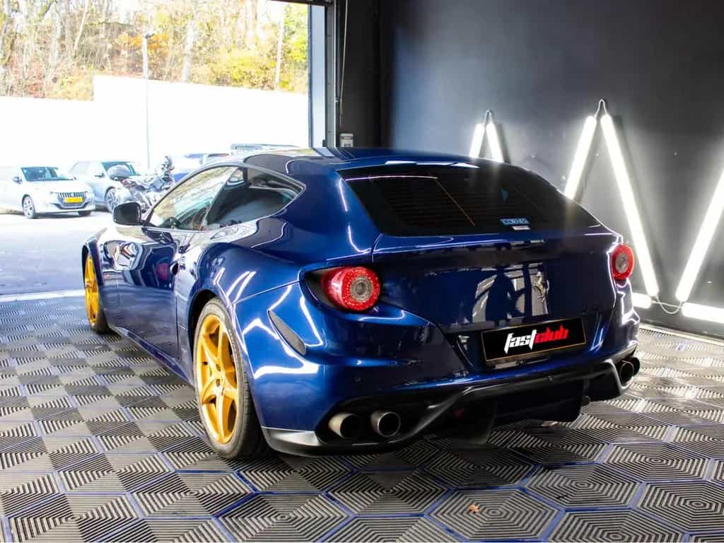 Ferrari FF 6.3 V12 11/2011-photo-9