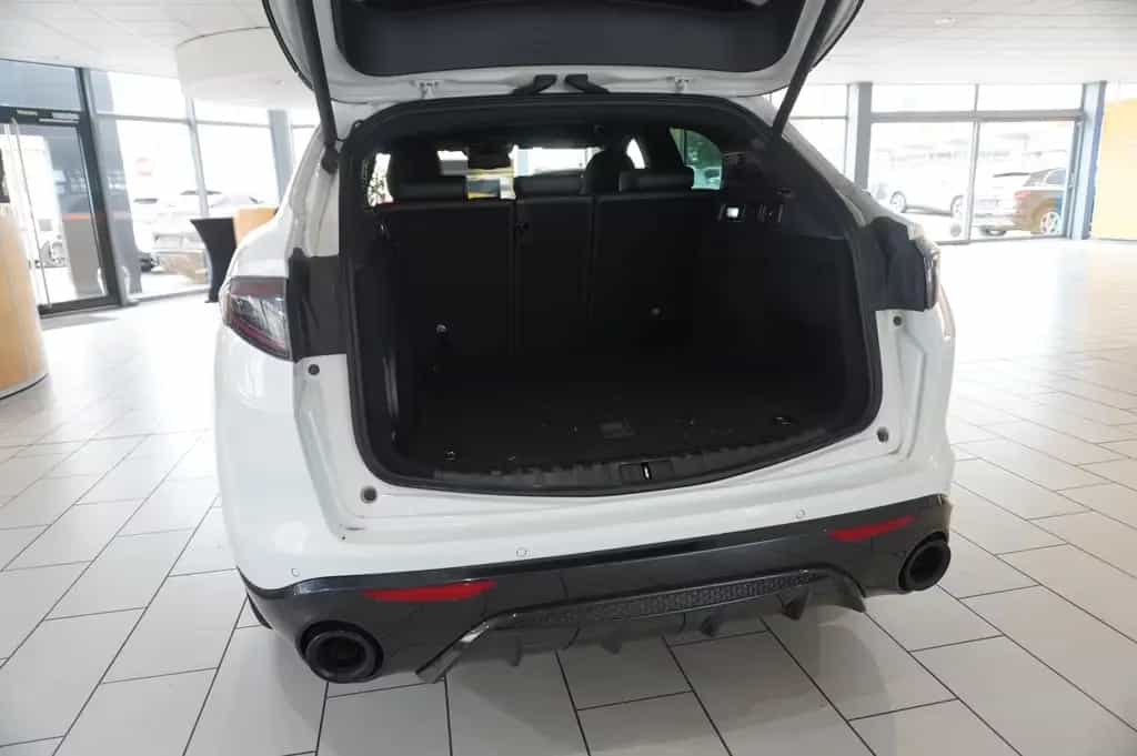 Alfa Romeo Stelvio 2.2D VELOCE Q4 NAVI/LED/KAMERA/MATRIX/SH 06/2024-photo-12