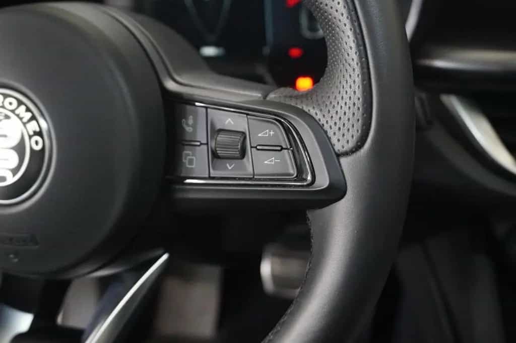 Alfa Romeo Stelvio 2.2D VELOCE Q4 NAVI/LED/KAMERA/MATRIX/SH 06/2024-photo-22