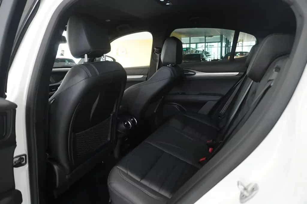 Alfa Romeo Stelvio 2.2D VELOCE Q4 NAVI/LED/KAMERA/MATRIX/SH 06/2024-photo-38