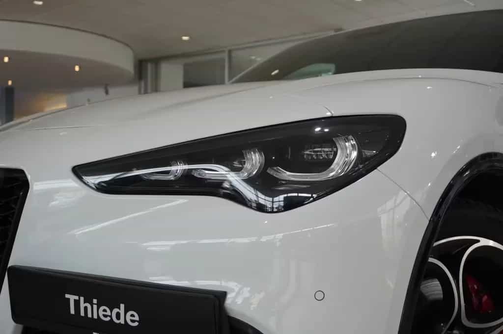 Alfa Romeo Stelvio 2.2D VELOCE Q4 NAVI/LED/KAMERA/MATRIX/SH 06/2024-photo-4