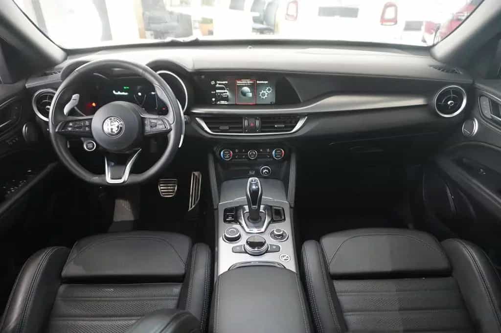 Alfa Romeo Stelvio 2.2D VELOCE Q4 NAVI/LED/KAMERA/MATRIX/SH 06/2024-photo-40