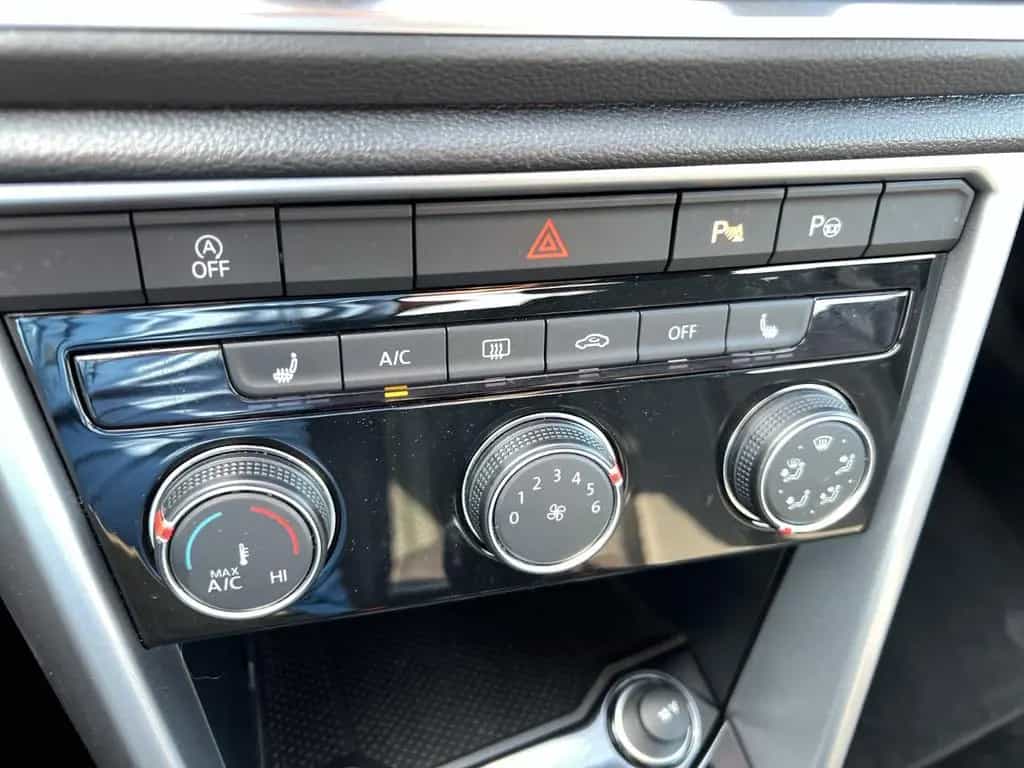 Volkswagen T-Roc Cabriolet Style 1.5 TSI 150PS DSG LED PLUS 03/2023-photo-20