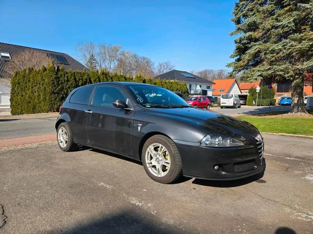 Alfa Romeo 147 1.6 twin spark 120ps, 8 fach 06/2006-photo-5