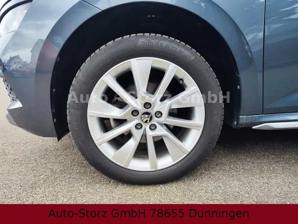 Skoda Kamiq 1.5TSI DSG Style/LED/ALU/CAM/VC/SHZ/Glasda 05/2020-photo-11