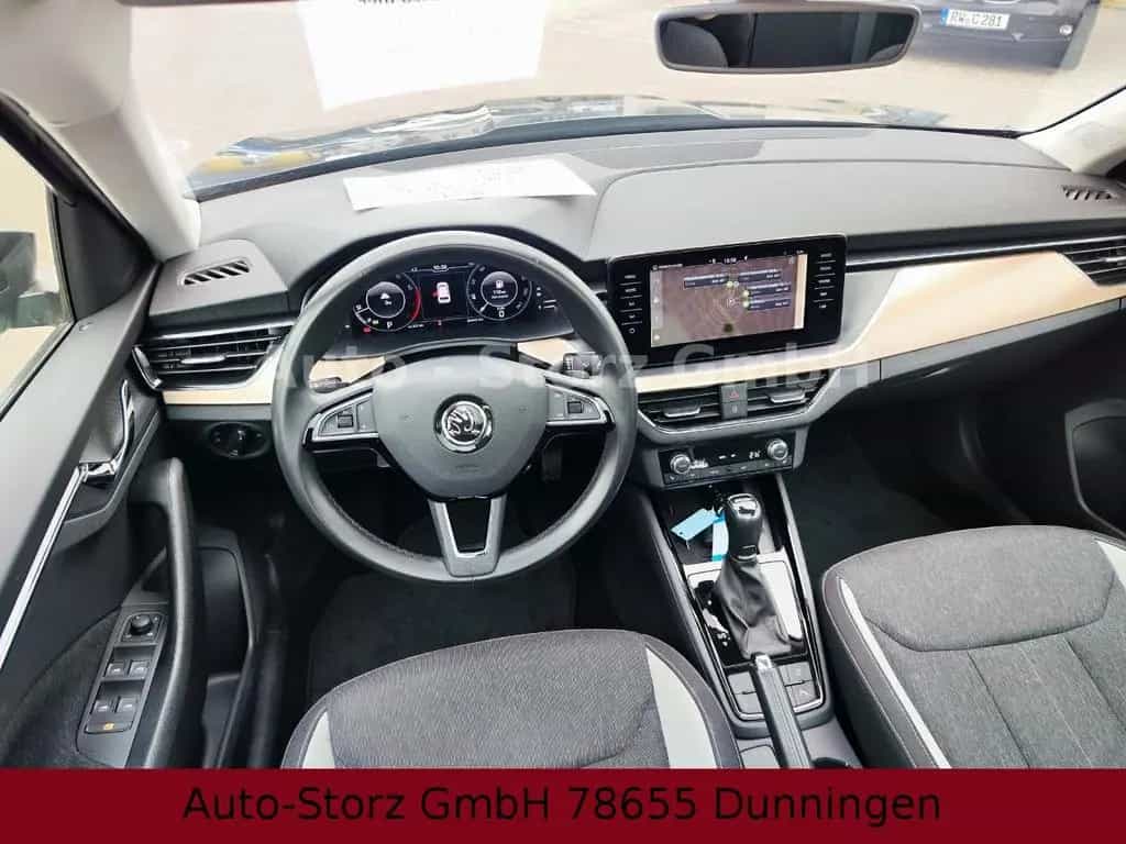 Skoda Kamiq 1.5TSI DSG Style/LED/ALU/CAM/VC/SHZ/Glasda 05/2020-photo-19