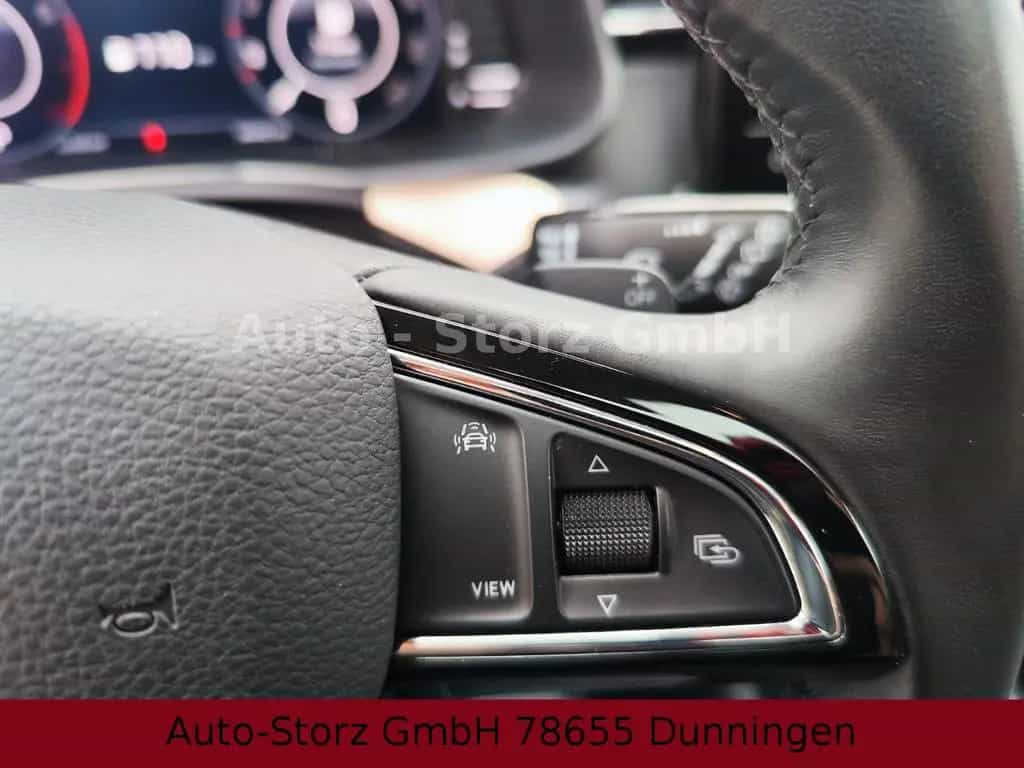 Skoda Kamiq 1.5TSI DSG Style/LED/ALU/CAM/VC/SHZ/Glasda 05/2020-photo-34
