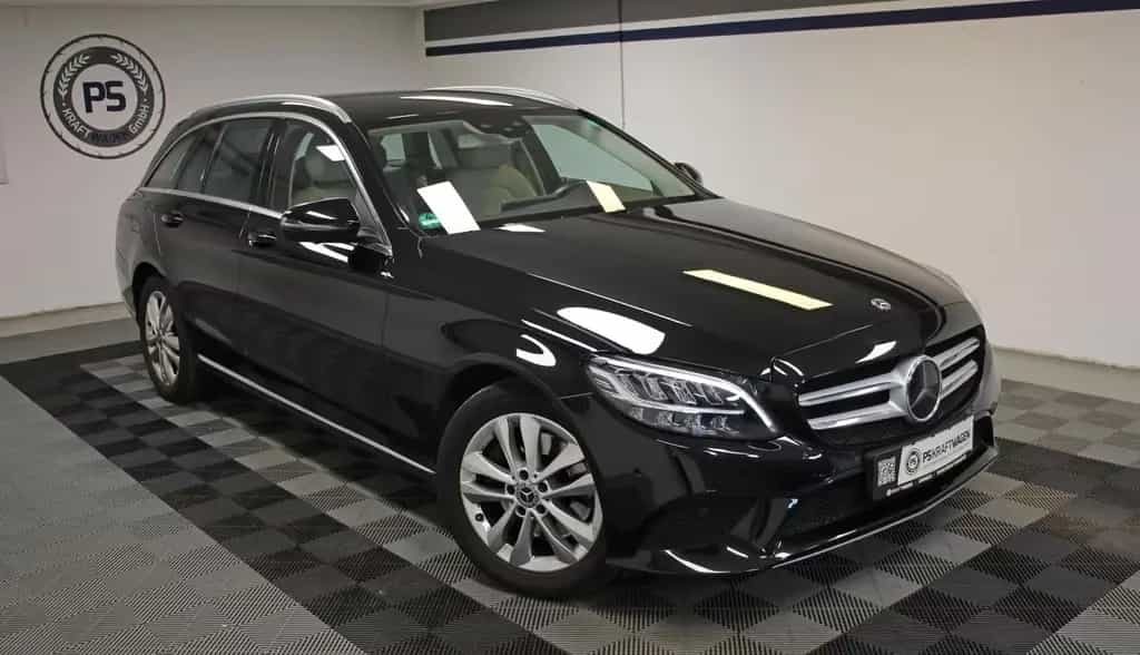 Mercedes-Benz C-Class 300 T Aut. LED AHK DISTRO. MEMORY KAMERA 360° 11/2019-photo-1