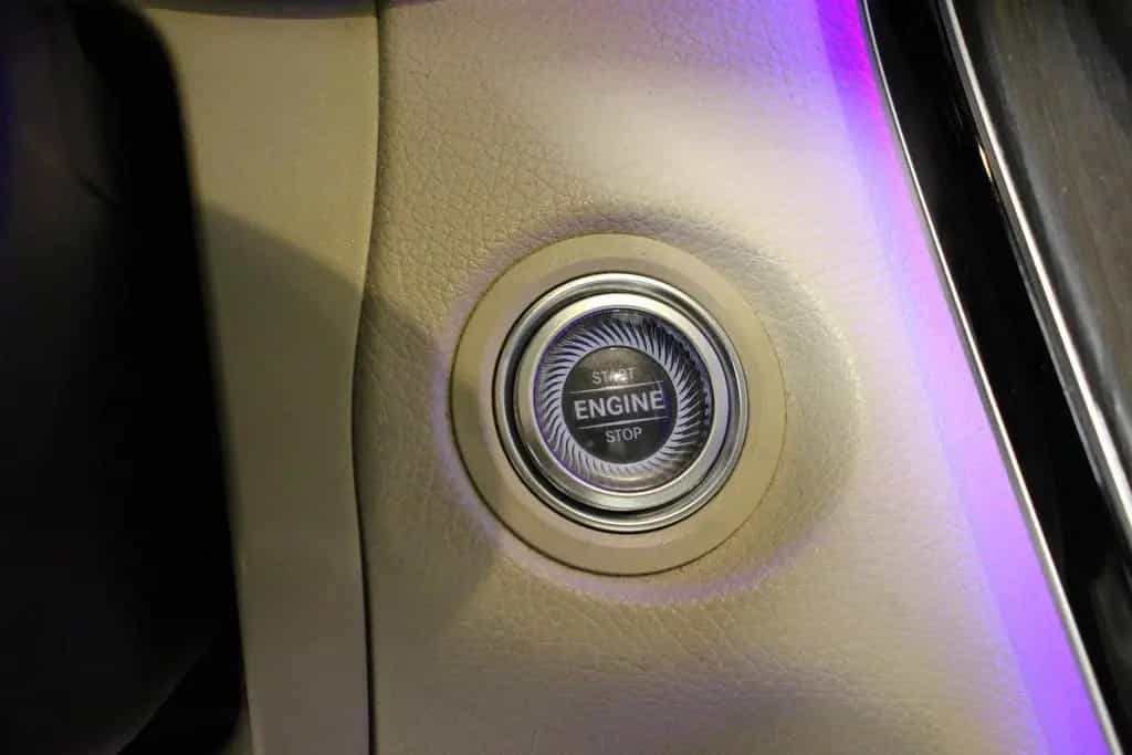 Mercedes-Benz C-Class 300 T Aut. LED AHK DISTRO. MEMORY KAMERA 360° 11/2019-photo-28