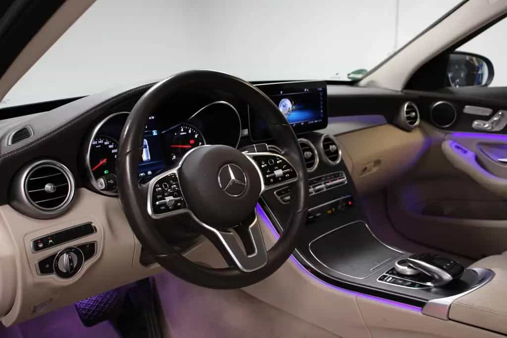 Mercedes-Benz C-Class 300 T Aut. LED AHK DISTRO. MEMORY KAMERA 360° 11/2019-photo-7