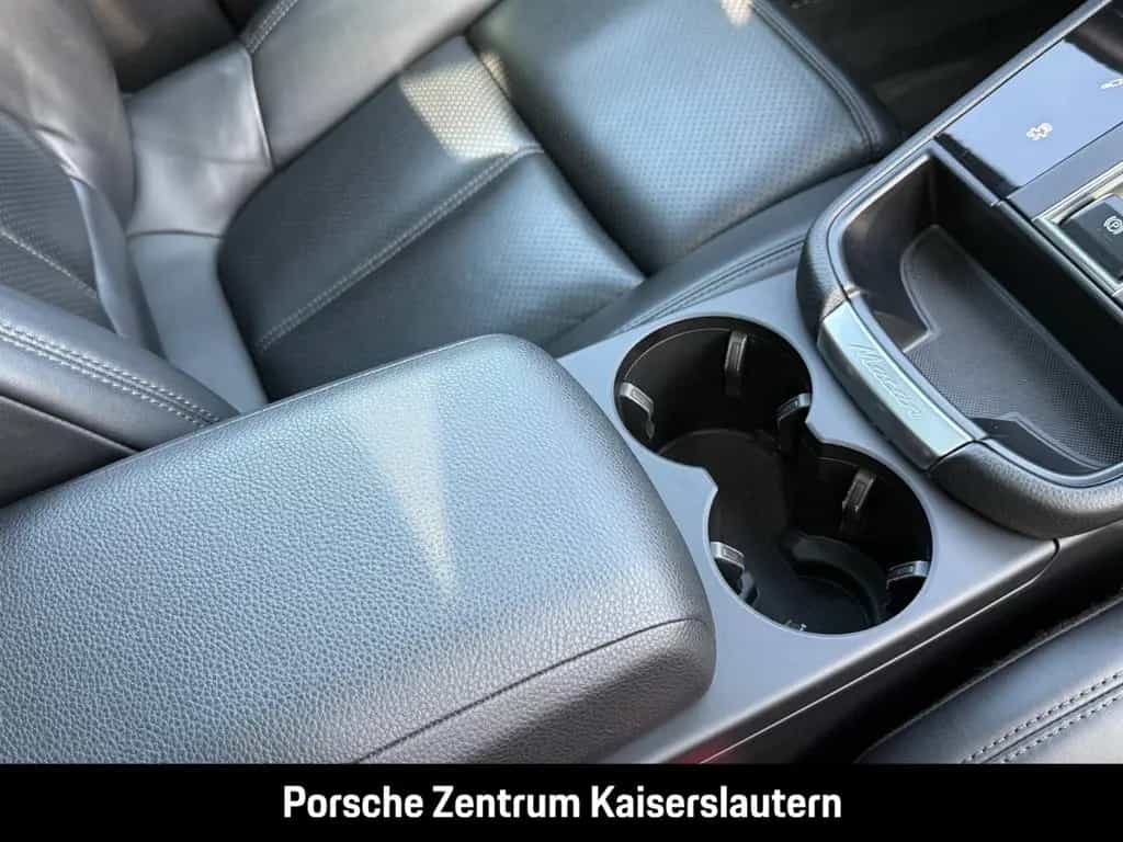 Porsche Macan BOSE 20-Zoll Rückfahrkamera Panorama LED 03/2024-photo-33