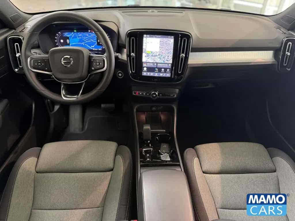 Volvo XC40 B4 Plus Dark ACC/CAM/SHZ/LHZ/PDC 08/2023-photo-10