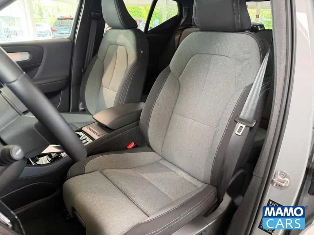 Volvo XC40 B4 Plus Dark ACC/CAM/SHZ/LHZ/PDC 08/2023-photo-12