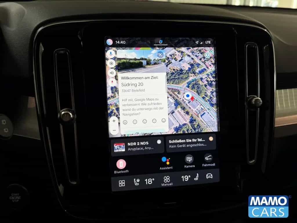 Volvo XC40 B4 Plus Dark ACC/CAM/SHZ/LHZ/PDC 08/2023-photo-13