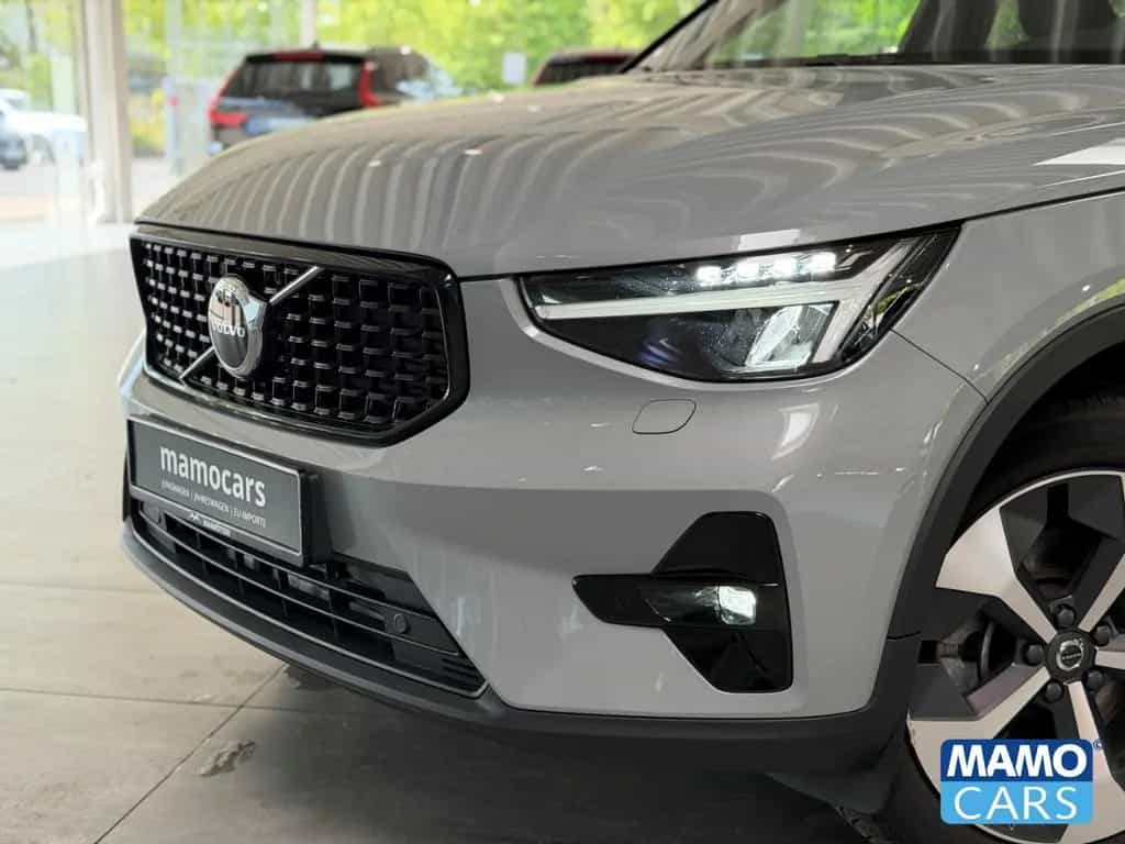 Volvo XC40 B4 Plus Dark ACC/CAM/SHZ/LHZ/PDC 08/2023-photo-7