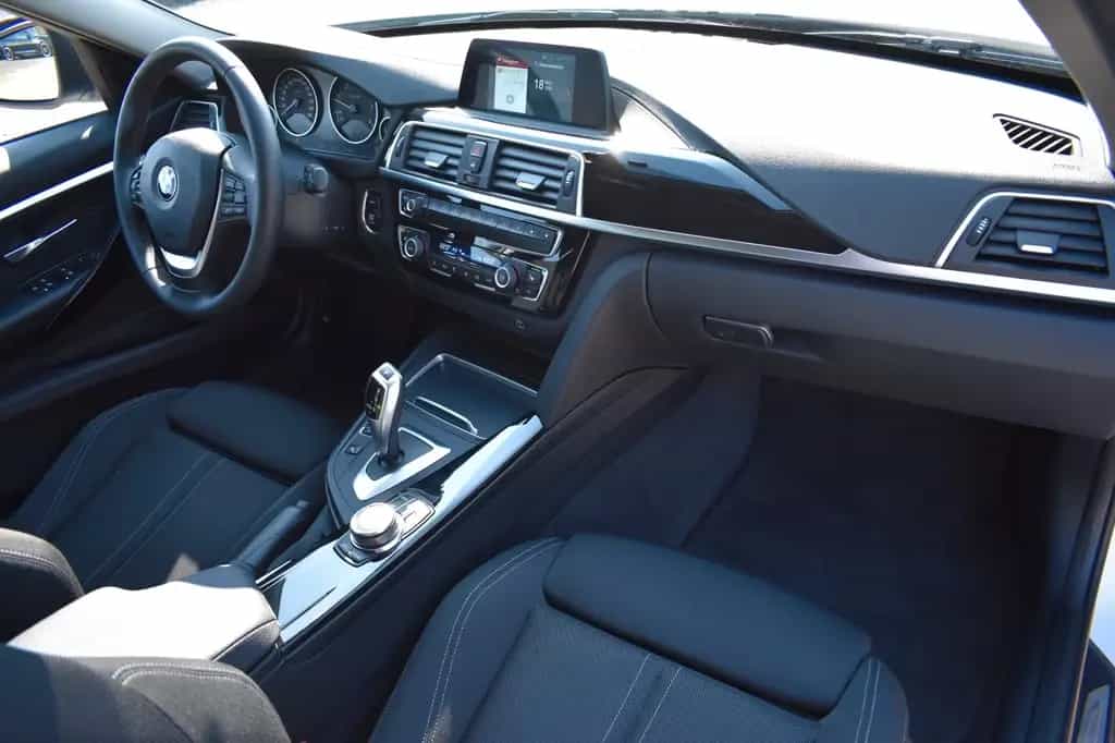 BMW 320 d Touring Sport Line Automatik AHK 06/2018-photo-14