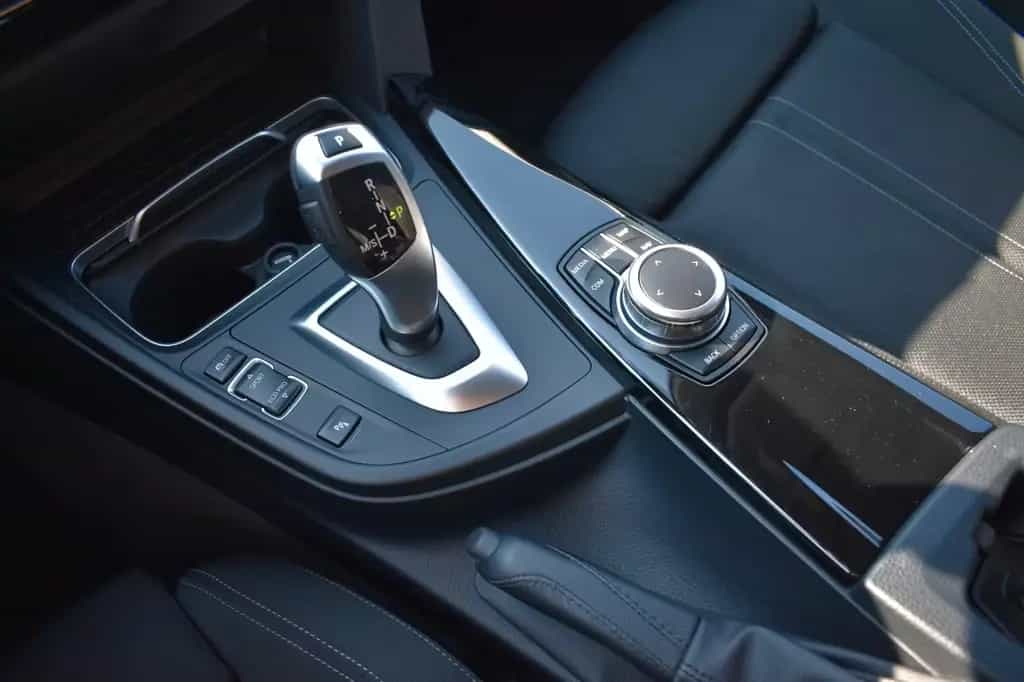 BMW 320 d Touring Sport Line Automatik AHK 06/2018-photo-20