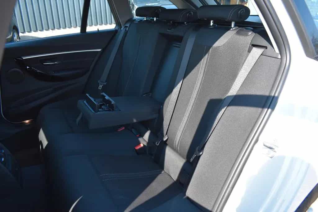 BMW 320 d Touring Sport Line Automatik AHK 06/2018-photo-28