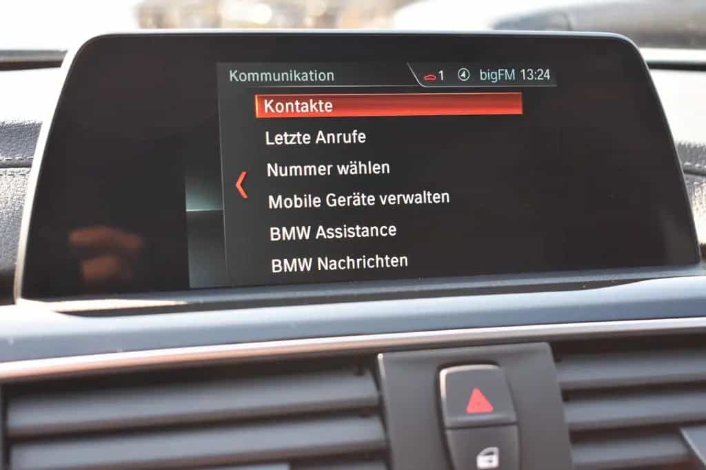 BMW 320 d Touring Sport Line Automatik AHK 06/2018-photo-32