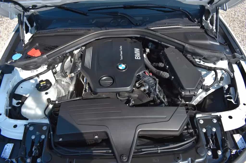 BMW 320 d Touring Sport Line Automatik AHK 06/2018-photo-36