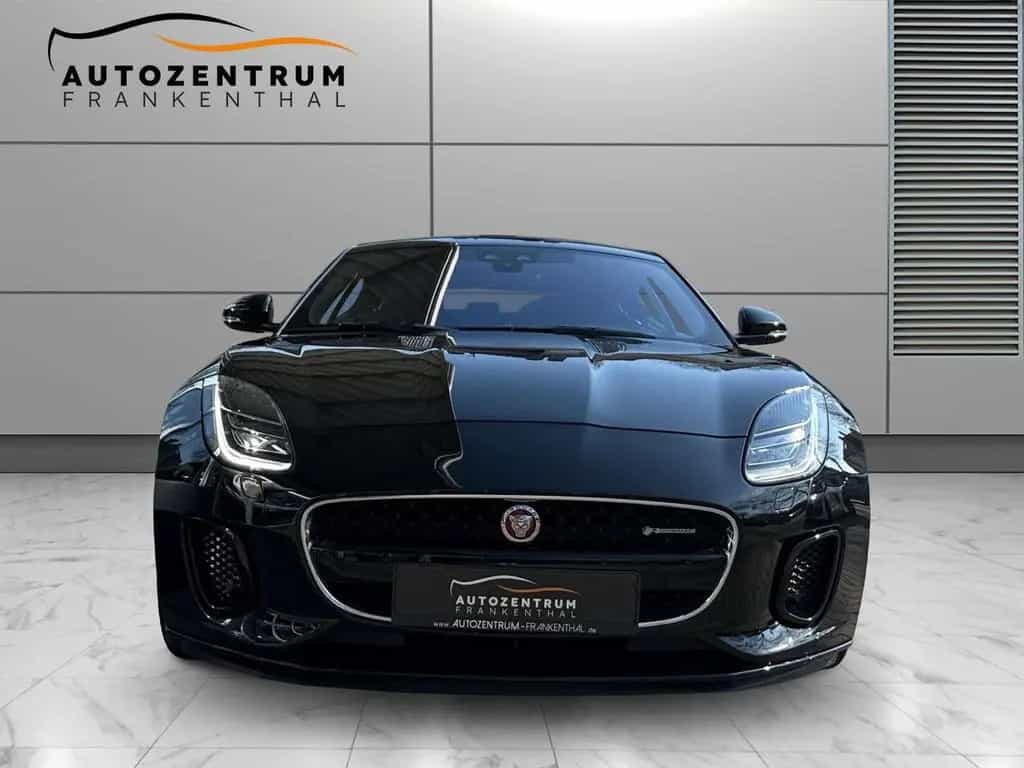 Jaguar F-Type R-Dynamic 05/2019-photo-1
