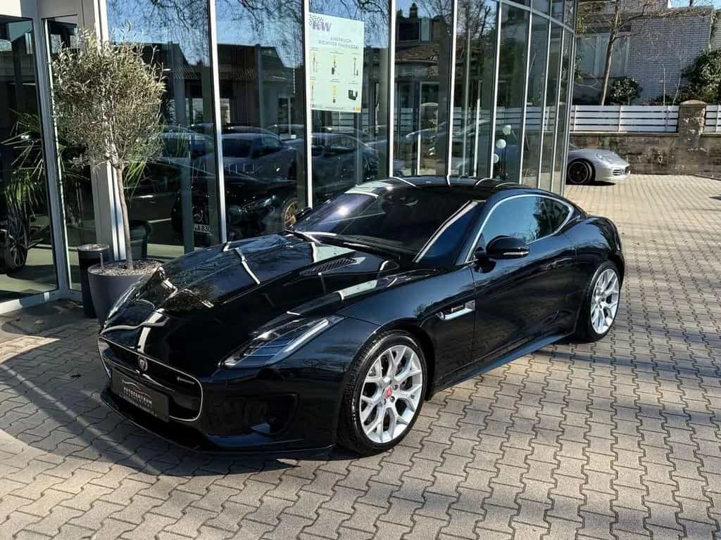 Jaguar F-Type R-Dynamic 05/2019-photo-4