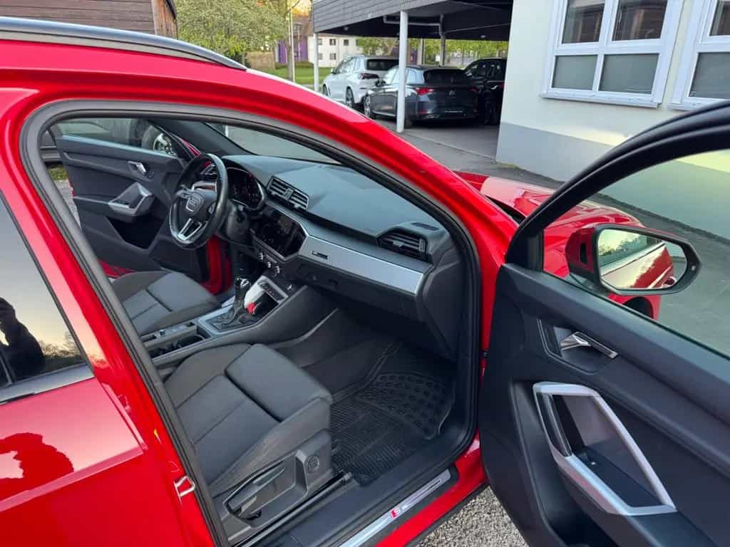 Audi Q3 35 TFSI S-line S-Tronic LED/Virtuell/SideAss 09/2021-photo-12