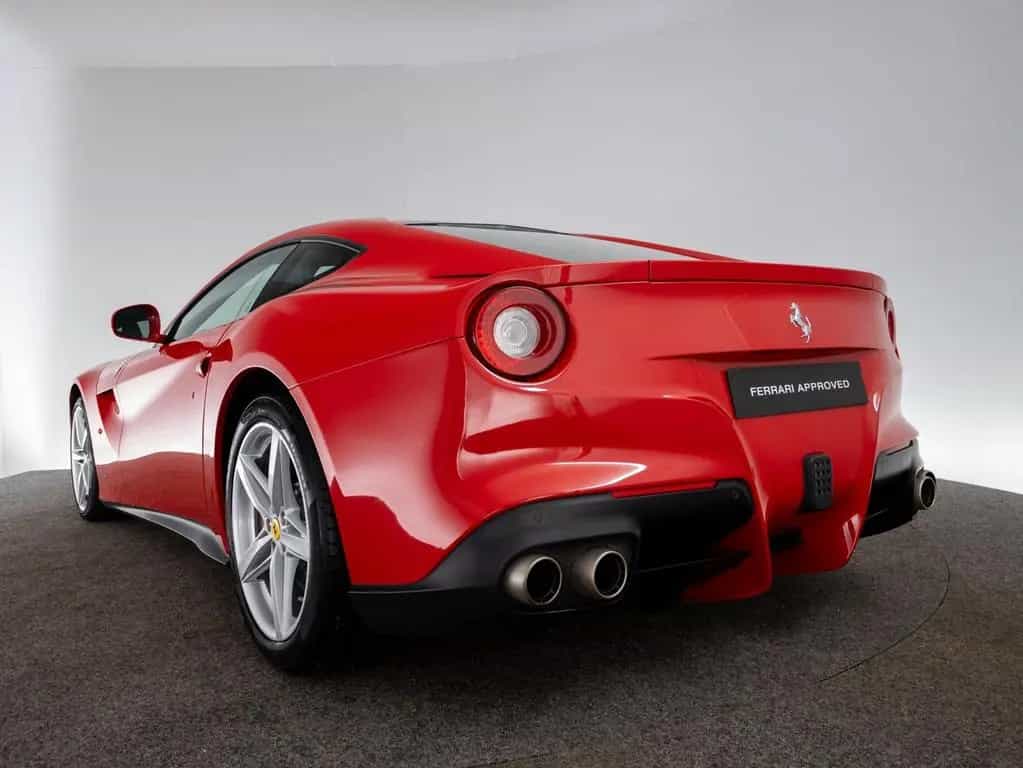 Ferrari F12 berlinetta FERRARI SINGEN 11/2015-photo-17