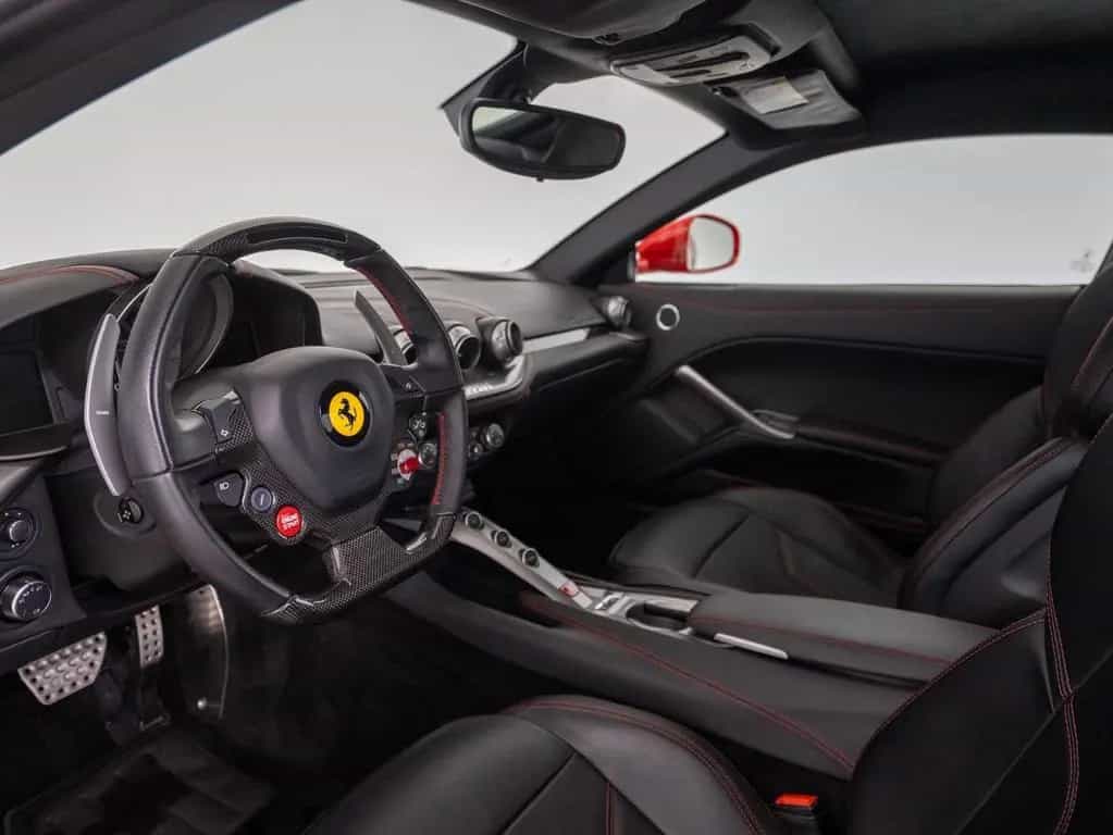 Ferrari F12 berlinetta FERRARI SINGEN 11/2015-photo-21