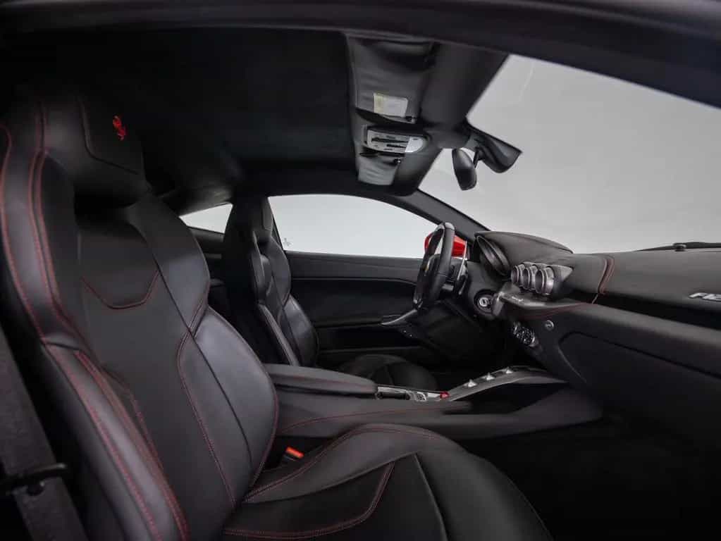 Ferrari F12 berlinetta FERRARI SINGEN 11/2015-photo-36