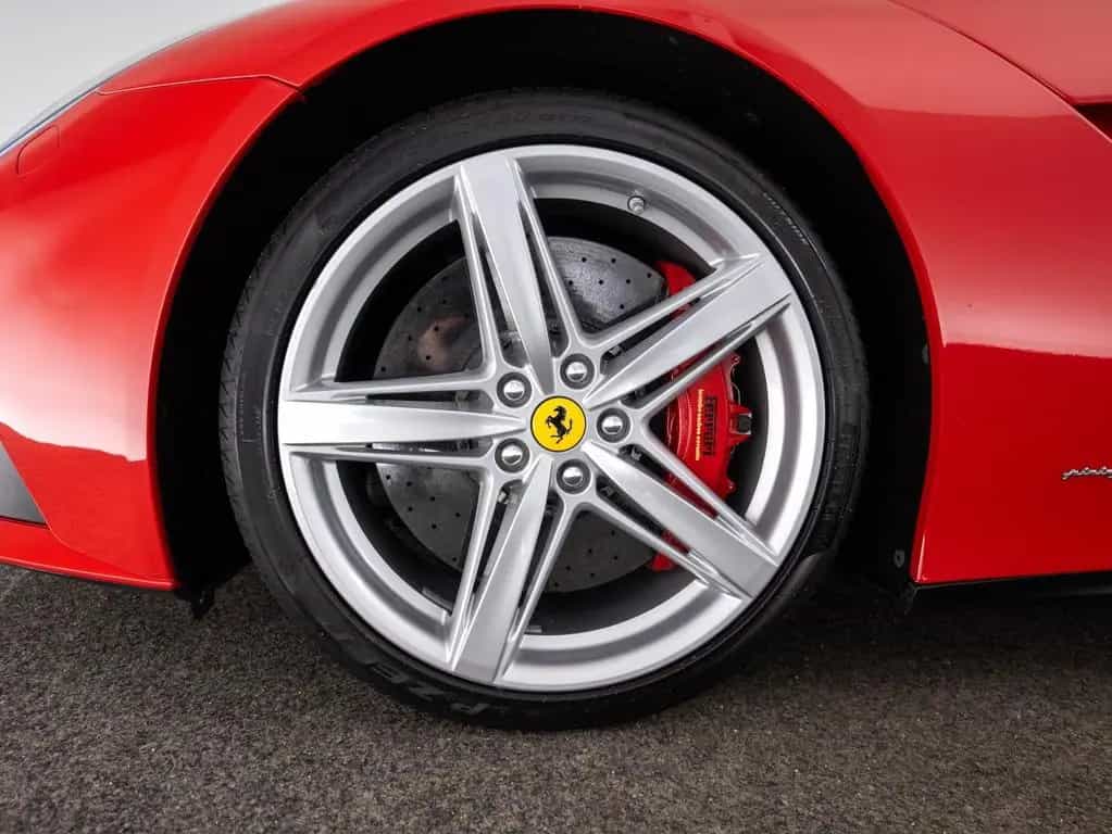 Ferrari F12 berlinetta FERRARI SINGEN 11/2015-photo-9