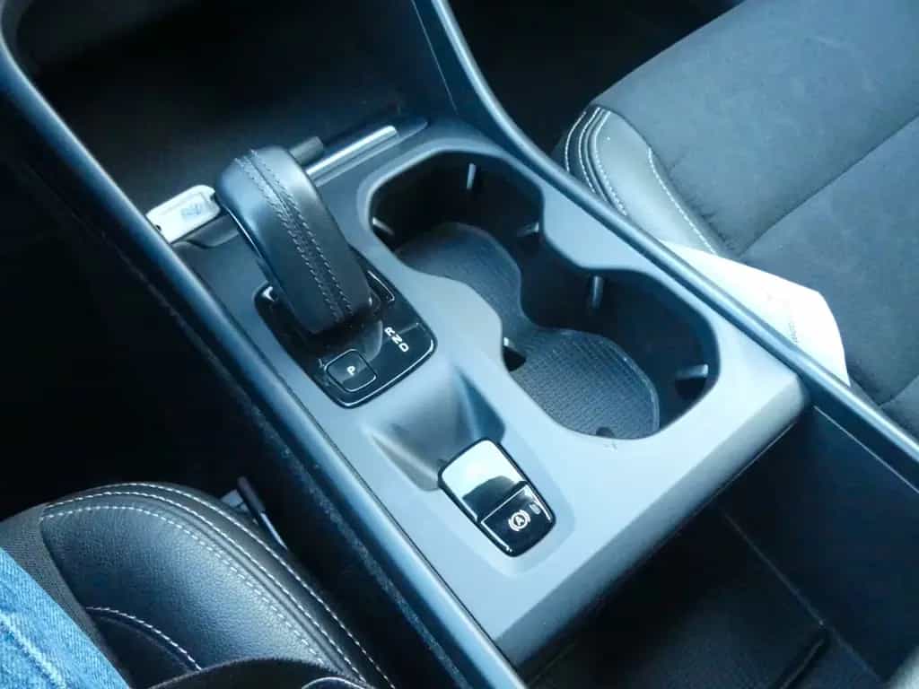 Volvo XC40 Momentum*Kamera*virtual*h/k-Sound*Navi*LED 06/2018-photo-14