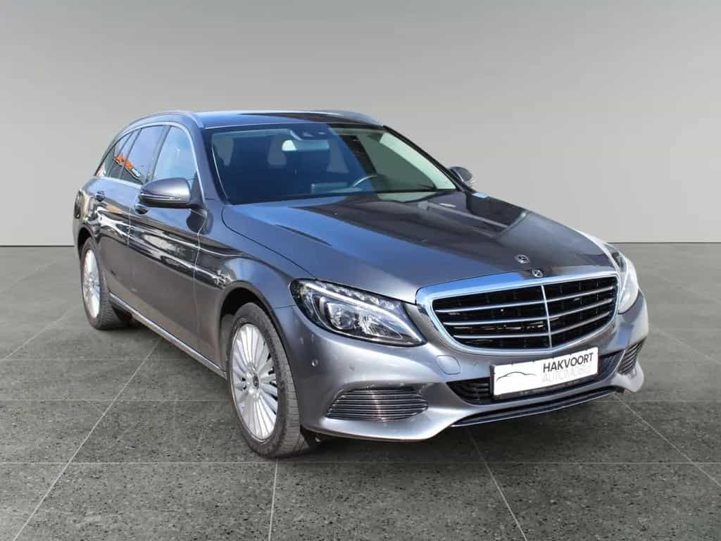 Mercedes-Benz C 200 T CGI "Navi LED SH 03/2018-photo-3