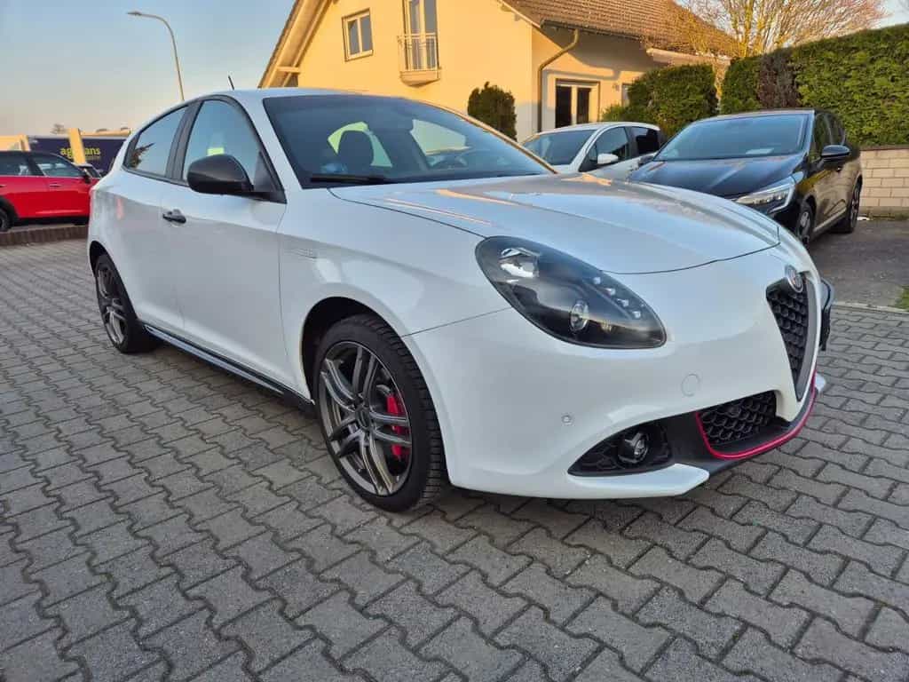 Alfa Romeo Giulietta Sport Navigation, Klima, Einparkhilfe 01/2020-photo-0
