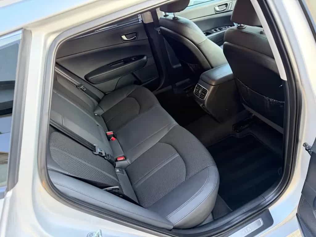 Kia Optima Sportswagon 2.0 Spirit*Harman&Kardon*360K 02/2017-photo-17