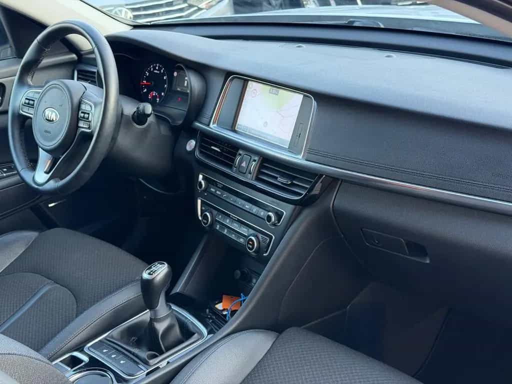 Kia Optima Sportswagon 2.0 Spirit*Harman&Kardon*360K 02/2017-photo-27